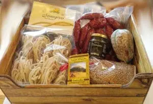 cesto con Salsicce di Norcia (art. 9)