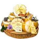 Formaggio aromatizzato per cesti